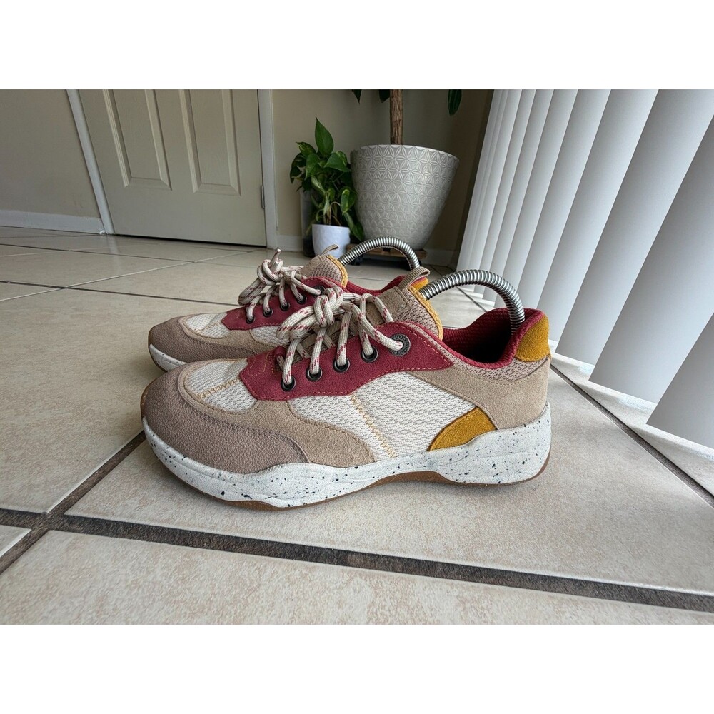 Taos Advance Women's Comfort Sneakers Size 9.5 Desert Multi Suede Arch Support